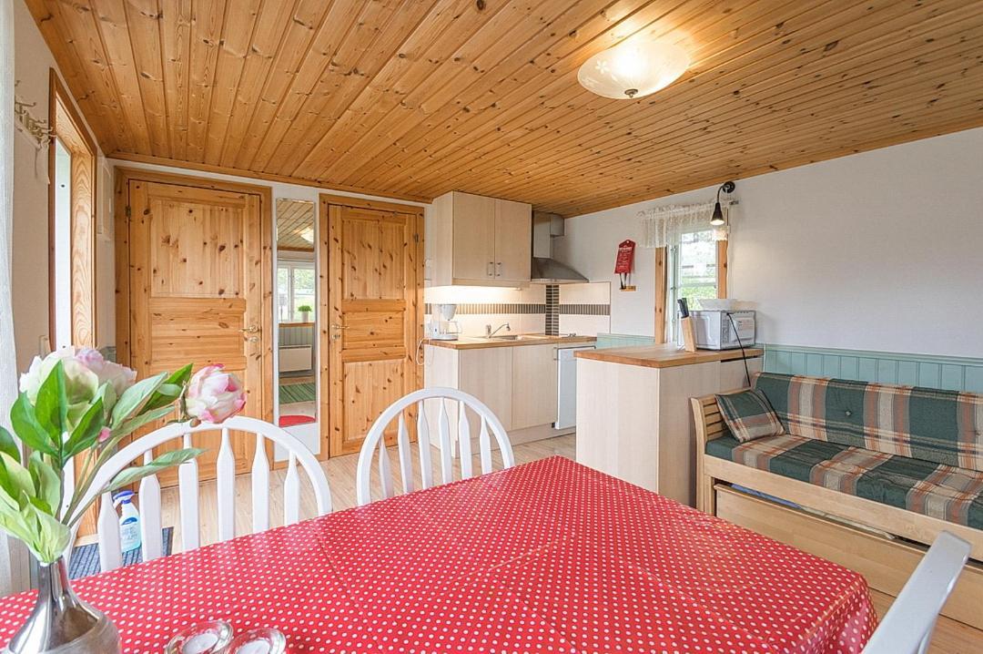 Kustcamp Ekoen Hotell Gryt  Eksteriør bilde